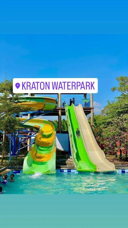 סידוארג'ו Ndalem Kraton Hotel מראה חיצוני תמונה